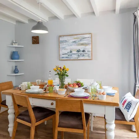 Feriehus Endeavour *